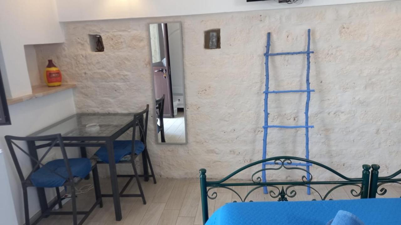 Casa Bianca Alme Hotel Ceglie Messapica Ngoại thất bức ảnh