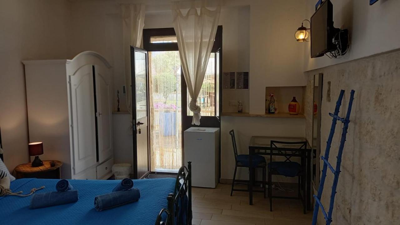 Casa Bianca Alme Hotel Ceglie Messapica Ngoại thất bức ảnh